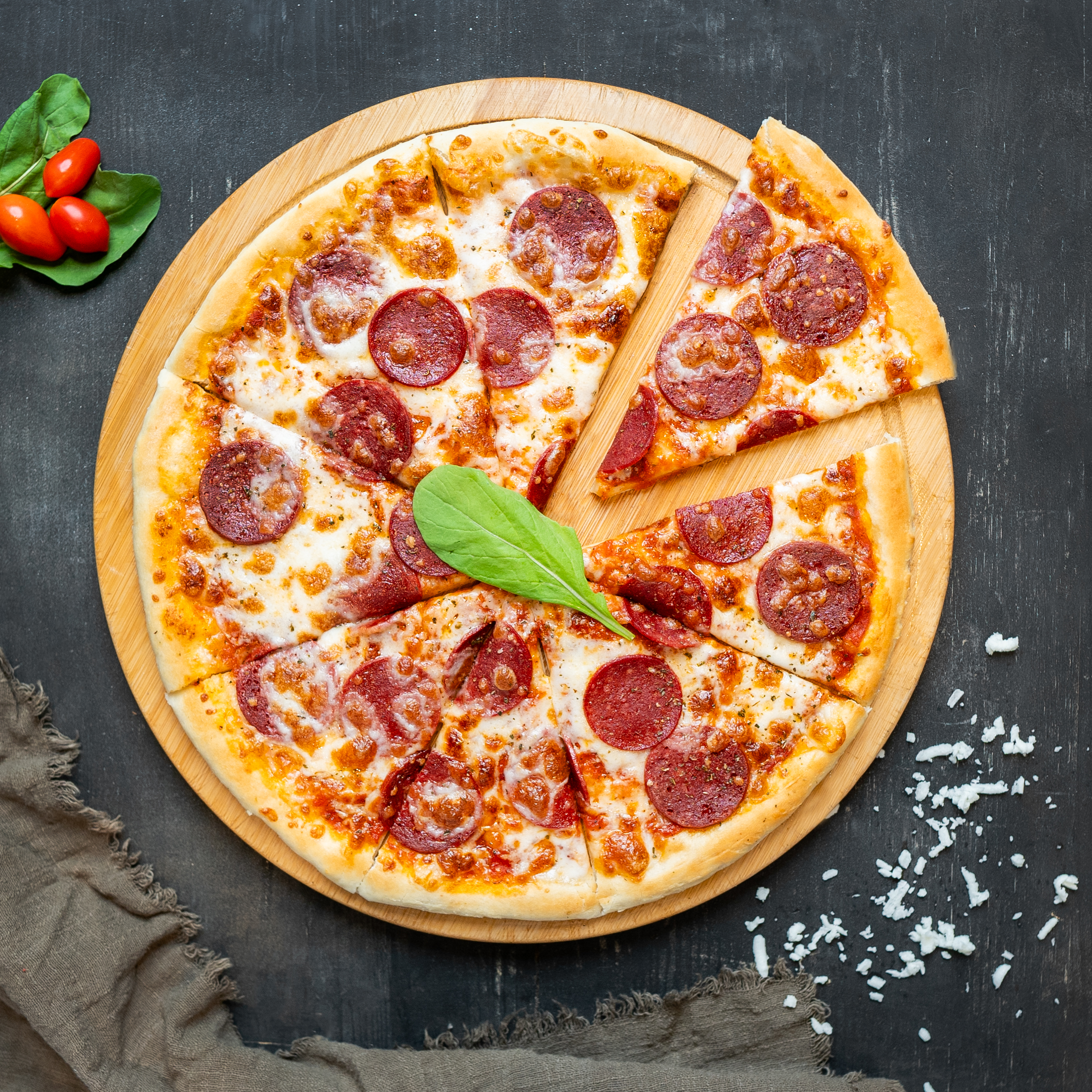 Pizza Pepperoni – پیتزای پێپەرۆنی